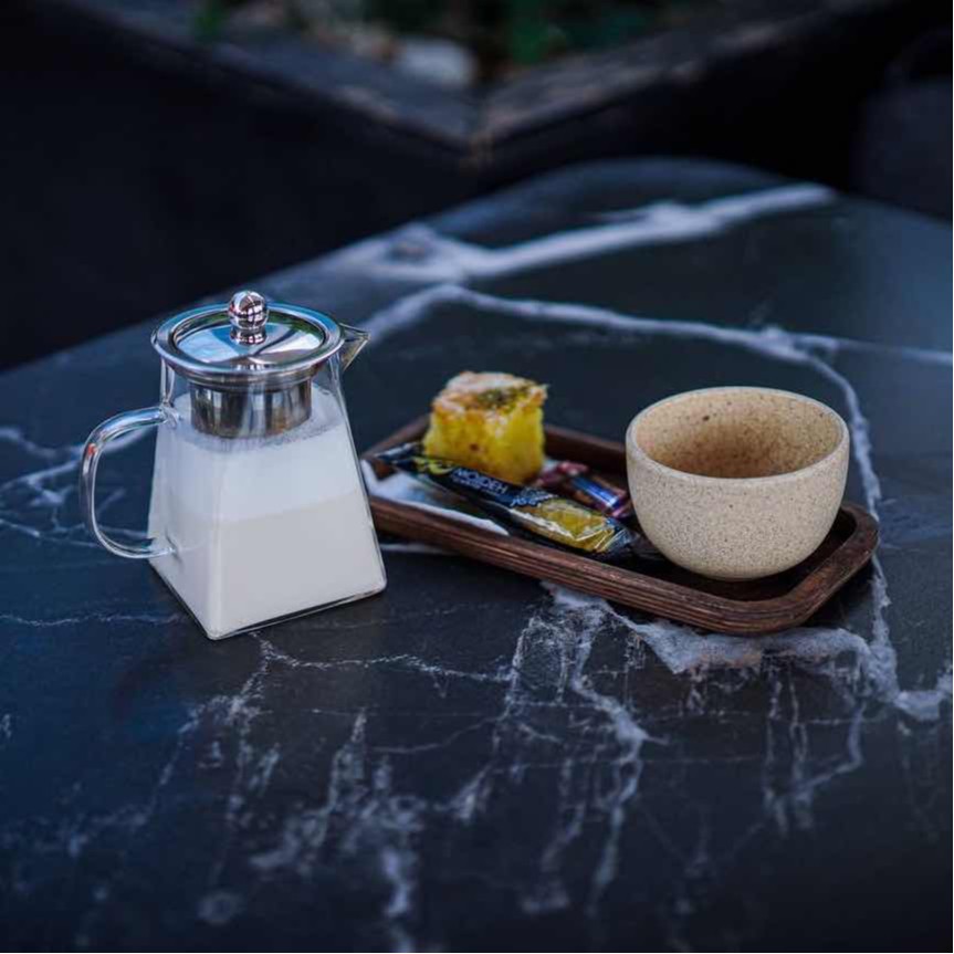 چای لاته کارامل